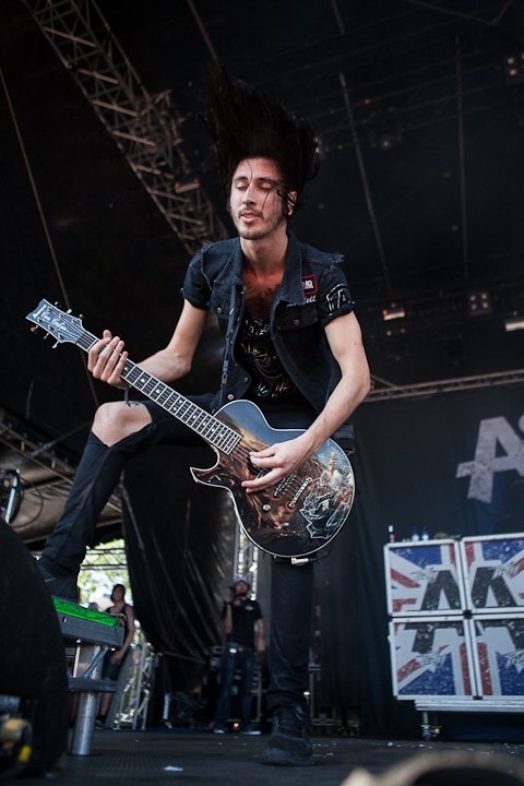 Asking Alexandria @ Vainstream Rockfest, picture 21, photographed by Dorien Goetschalckx - FrontView Magazine