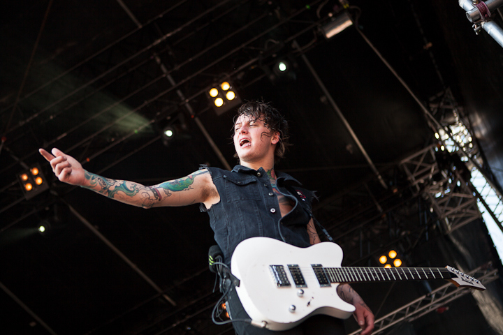 Asking Alexandria @ Vainstream Rockfest, picture 23, photographed by Dorien Goetschalckx - FrontView Magazine