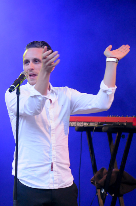 Cookies & Cream @ Openluchttheater Rivierenhof, picture 13, photographed by Youri Vanlommel - FrontView Magazine