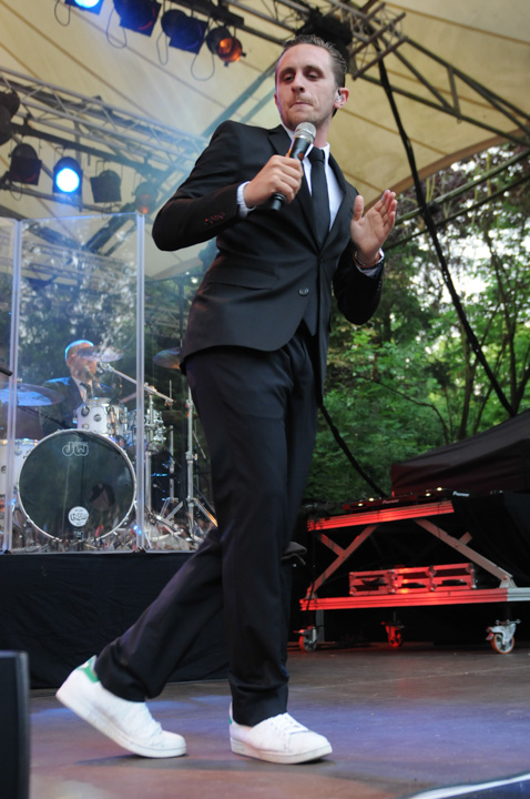 Cookies & Cream @ Openluchttheater Rivierenhof, picture 18, photographed by Youri Vanlommel - FrontView Magazine