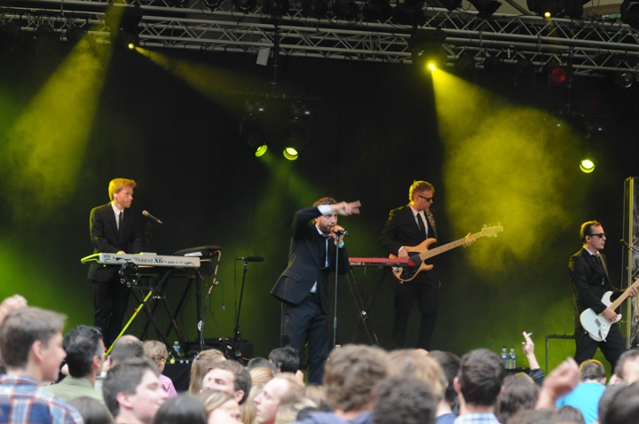 Cookies & Cream @ Openluchttheater Rivierenhof, picture 24, photographed by Youri Vanlommel - FrontView Magazine