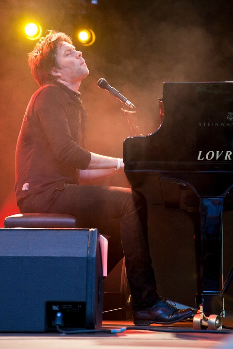 Rufus Wainwright @ Openluchttheater Rivierenhof, picture 4, photographed by Marc Verdonck - FrontView Magazine