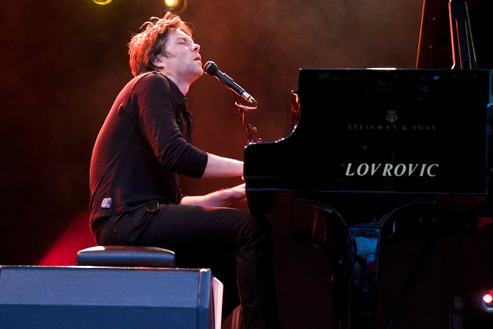 Rufus Wainwright @ Openluchttheater Rivierenhof, picture 9, photographed by Marc Verdonck - FrontView Magazine