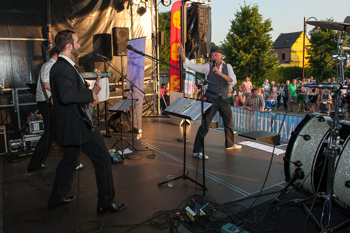 Wim Leys @ Vlaanderen Zingt Averbode, picture 20, photographed by James Van Roosbroeck - FrontView Magazine