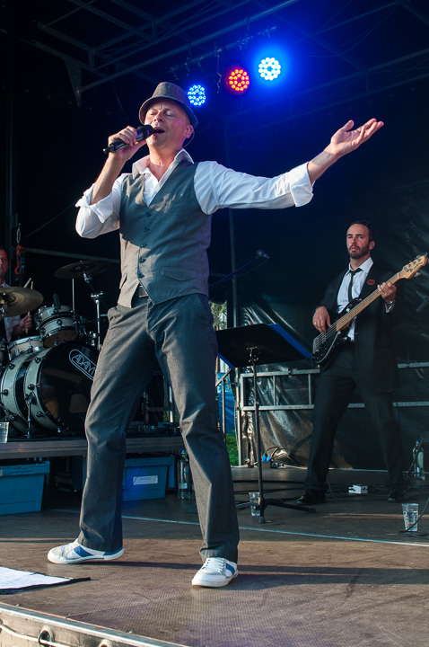 Wim Leys @ Vlaanderen Zingt Averbode, picture 21, photographed by James Van Roosbroeck - FrontView Magazine