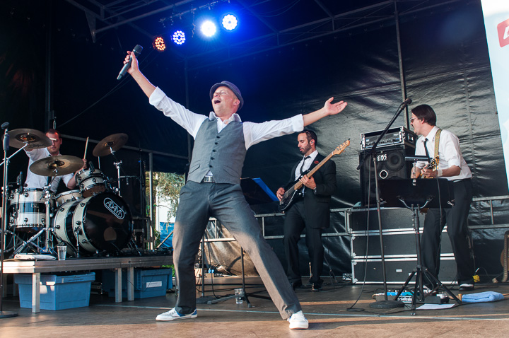 Wim Leys @ Vlaanderen Zingt Averbode, picture 24, photographed by James Van Roosbroeck - FrontView Magazine