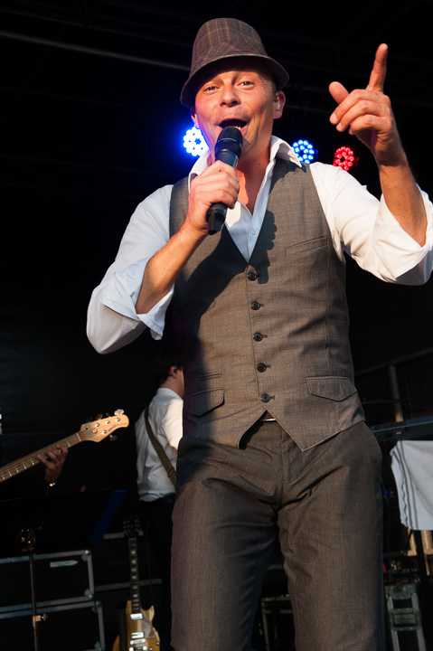 Wim Leys @ Vlaanderen Zingt Averbode, picture 42, photographed by James Van Roosbroeck - FrontView Magazine