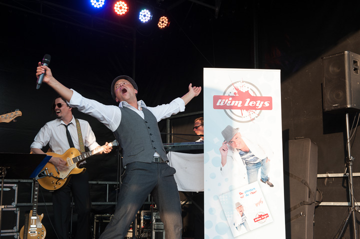 Wim Leys @ Vlaanderen Zingt Averbode, picture 44, photographed by James Van Roosbroeck - FrontView Magazine