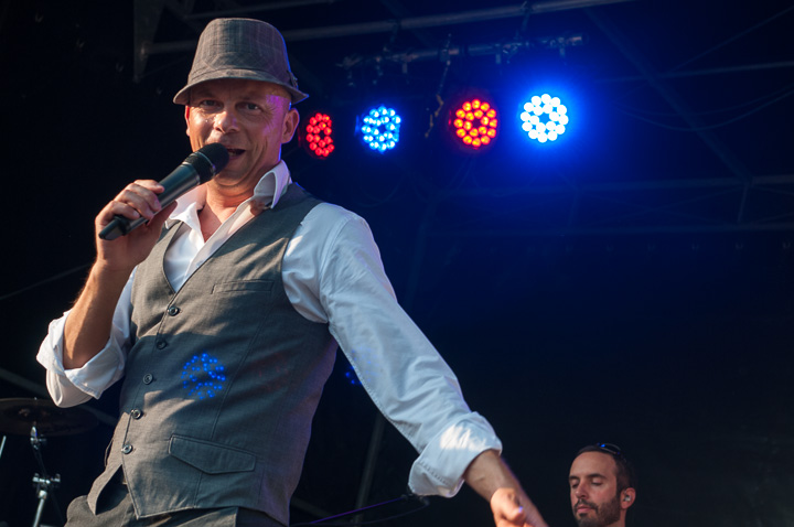 Wim Leys @ Vlaanderen Zingt Averbode, picture 58, photographed by James Van Roosbroeck - FrontView Magazine