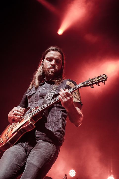 Bush @ Effenaar, picture 2, photographed by Dorien Goetschalckx - FrontView Magazine