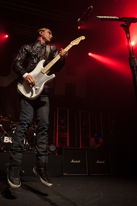 Bush @ Effenaar, picture 10, photographed by Dorien Goetschalckx - FrontView Magazine