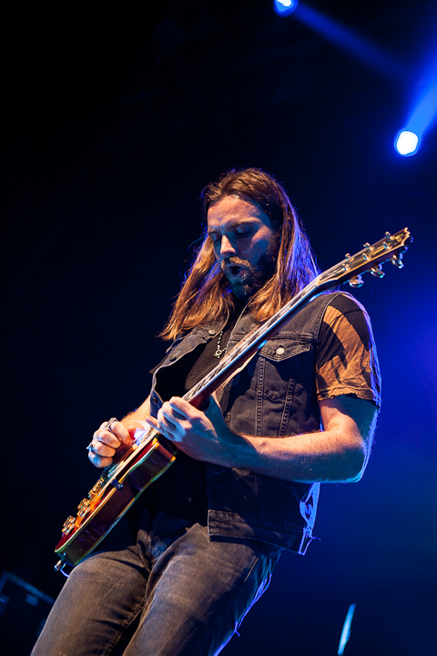 Bush @ Effenaar, picture 15, photographed by Dorien Goetschalckx - FrontView Magazine