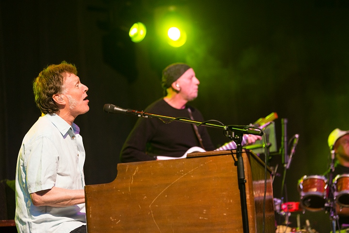 Steve Winwood @ OLT Rivierenhof, picture 1, photographed by Edwin Houdevelt - FrontView Magazine