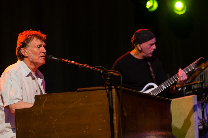 Steve Winwood @ OLT Rivierenhof, picture 15, photographed by Edwin Houdevelt - FrontView Magazine