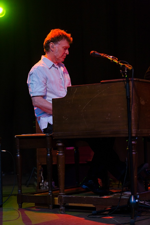 Steve Winwood @ OLT Rivierenhof, picture 39, photographed by Edwin Houdevelt - FrontView Magazine
