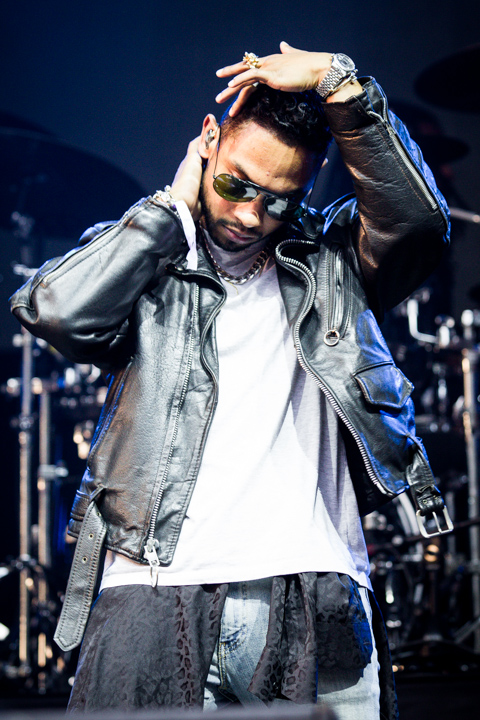Miguel @ Les Ardentes, picture 12, photographed by Tom Stessens - FrontView Magazine
