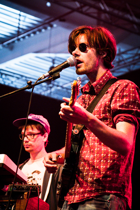 Robbing Millions @ Les Ardentes, picture 3, photographed by Tom Stessens - FrontView Magazine