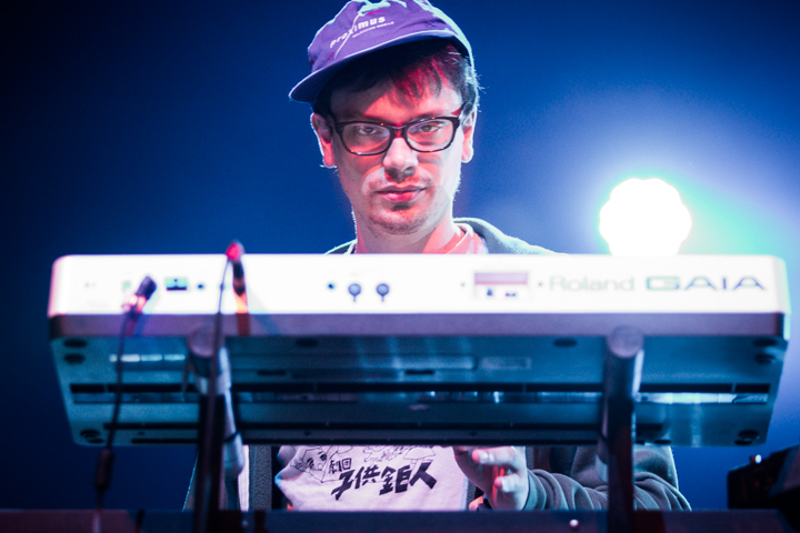 Robbing Millions @ Les Ardentes, picture 7, photographed by Tom Stessens - FrontView Magazine