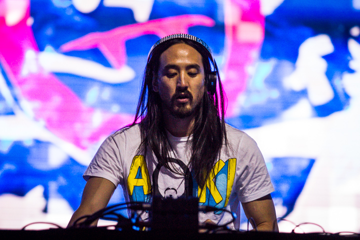 Steve Aoki @ Les Ardentes, picture 13, photographed by Tom Stessens - FrontView Magazine