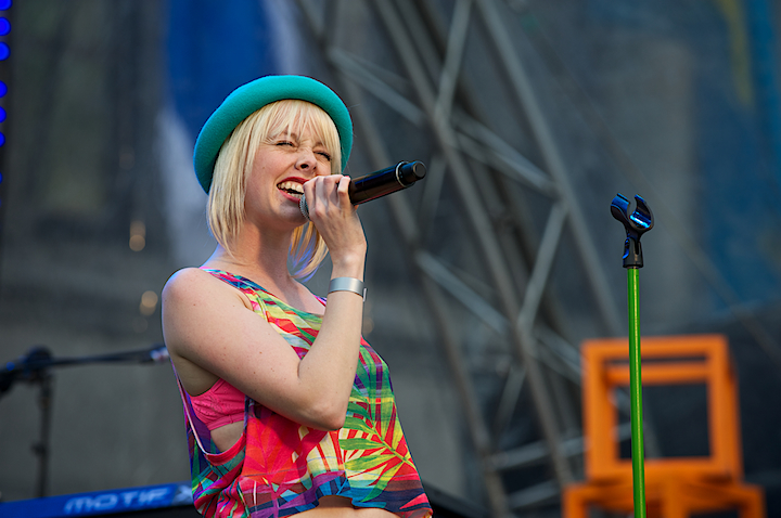 Ketnetband - Vlaanderen Muziekland @ Antwerpen, picture 14, photographed by James Van Roosbroeck - FrontView Magazine