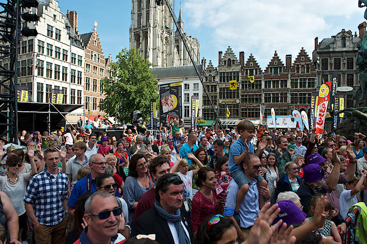 Ketnetband - Vlaanderen Muziekland @ Antwerpen, picture 18, photographed by James Van Roosbroeck - FrontView Magazine