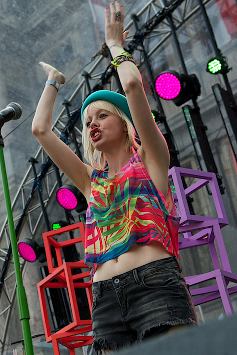 Ketnetband - Vlaanderen Muziekland @ Antwerpen, picture 33, photographed by James Van Roosbroeck - FrontView Magazine