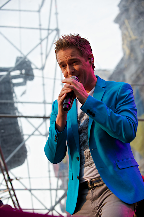 Vlaanderen Muziekland Opnames 11 juli @ Antwerpen, picture 8, photographed by James Van Roosbroeck - FrontView Magazine
