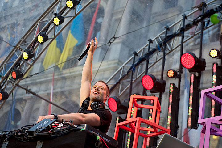 Vlaanderen Muziekland Opnames 11 juli @ Antwerpen, picture 88, photographed by James Van Roosbroeck - FrontView Magazine