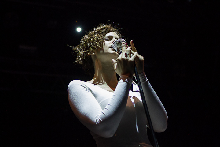 Hooverphonic @ Rock Zottegem 2013, picture 10, photographed by Dorien Goetschalckx - FrontView Magazine