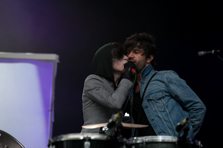 IAMX @ Les Ardentes, foto 3, foto's door Nick De Gregorio - FrontView Magazine
