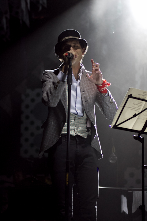 Mika @ Les Ardentes, picture 9, photographed by Nick De Gregorio - FrontView Magazine
