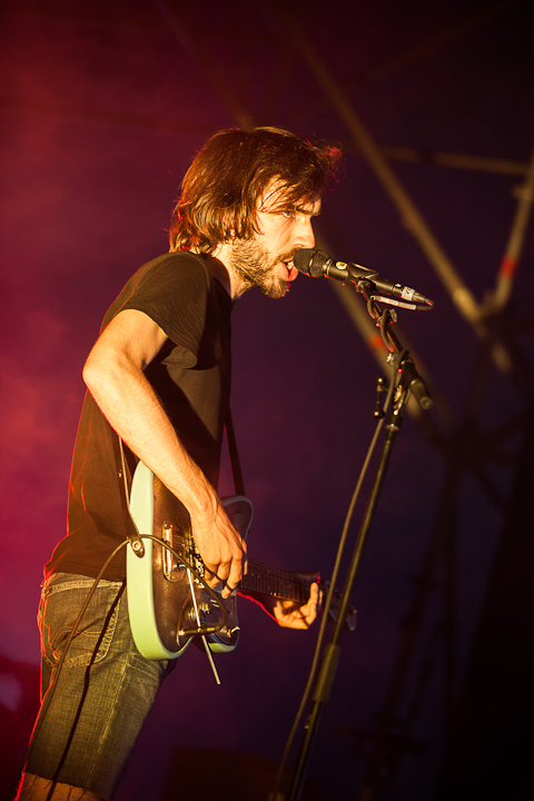 Black Box Revelation @ Rock Zottegem 2013, picture 14, photographed by Dorien Goetschalckx - FrontView Magazine