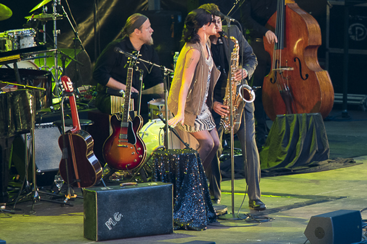 Melody Gardot @ Rivierenhof, foto 5, foto's door steven.stausens - FrontView Magazine