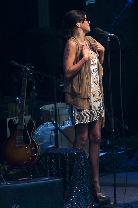 Melody Gardot @ Rivierenhof, foto 10, foto's door steven.stausens - FrontView Magazine