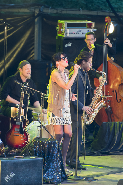 Melody Gardot @ Rivierenhof, foto 29, foto's door steven.stausens - FrontView Magazine