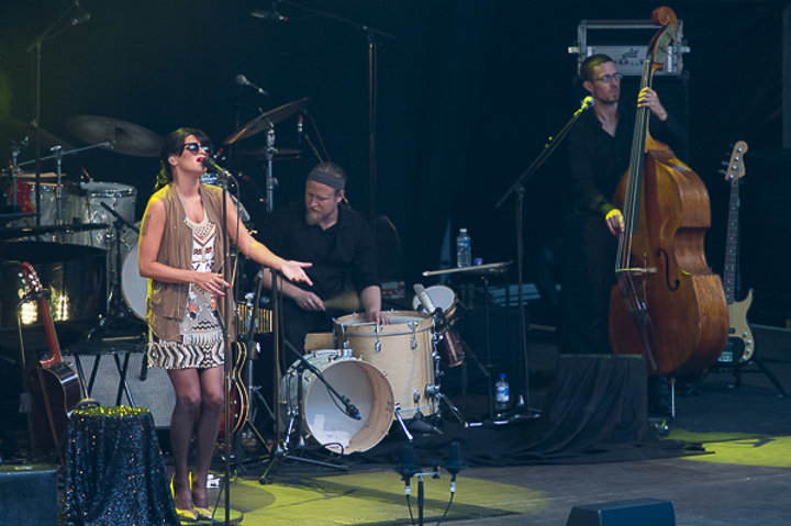 Melody Gardot @ Rivierenhof, foto 41, foto's door steven.stausens - FrontView Magazine