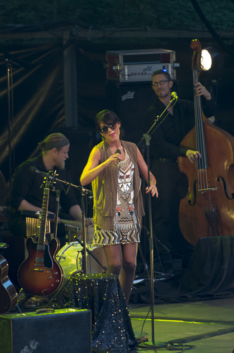Melody Gardot @ Rivierenhof, foto 47, foto's door steven.stausens - FrontView Magazine