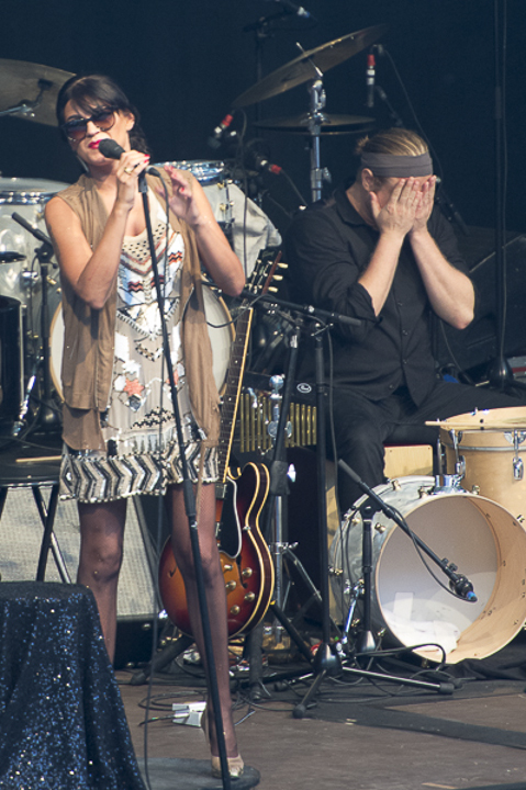 Melody Gardot @ Rivierenhof, foto 48, foto's door steven.stausens - FrontView Magazine