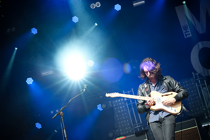 The Maccabees @ Les Ardentes, picture 4, photographed by FrontView Magazine