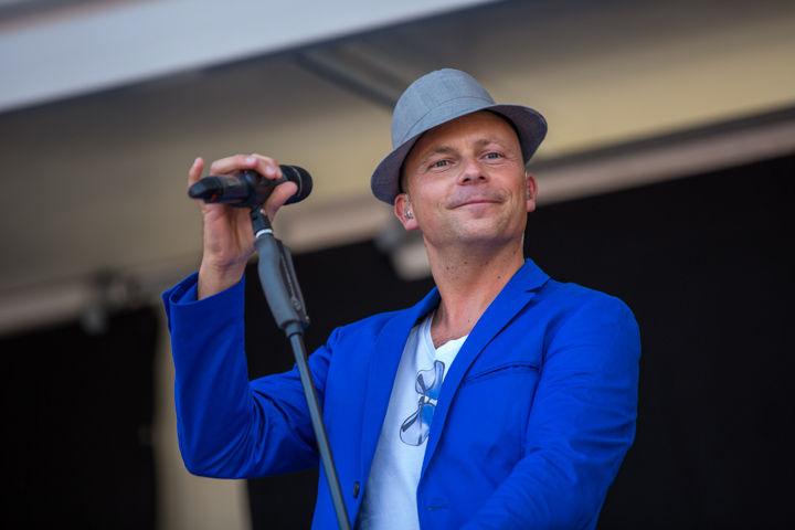 Wim Leys @ Vlaanderen Zingt Steenokkerzeel, picture 6, photographed by Kurt Jacobs - FrontView Magazine