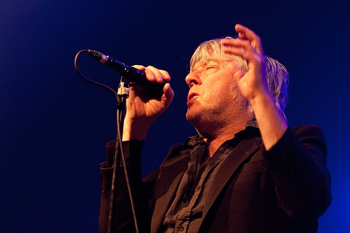 Arno Les Ardentes 2013, picture 8, photographed by Philippe Janssens, Philippe Janssens - FrontView Magazine