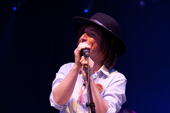 Jacco Gardner Les Ardentes 2013, foto 13, foto's door Philippe Janssens - FrontView Magazine