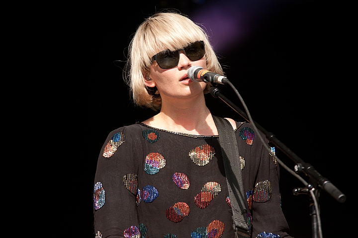 The Ravionettes Les Ardentes 2013, picture 2, photographed by Philippe Janssens - FrontView Magazine