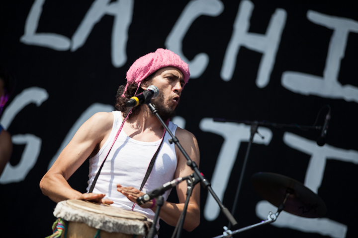 La Chiva Gantiva @ Dour 2013, picture 3, photographed by Dorien Goetschalckx - FrontView Magazine