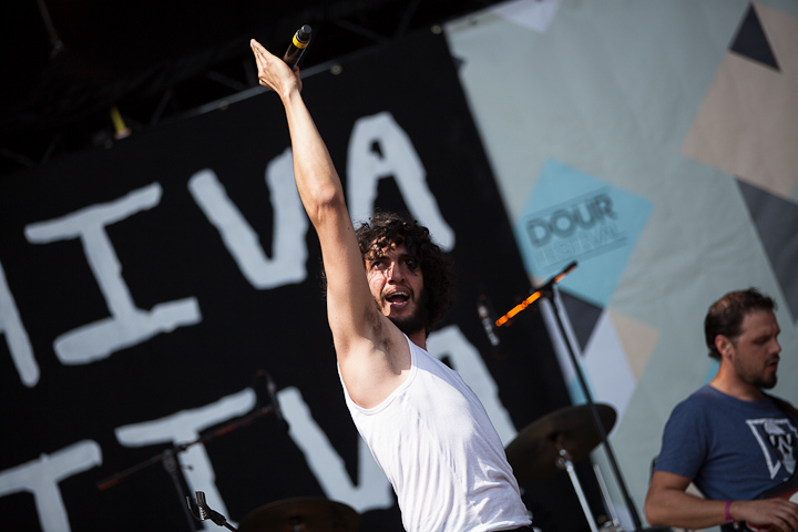 La Chiva Gantiva @ Dour 2013, picture 6, photographed by Dorien Goetschalckx - FrontView Magazine