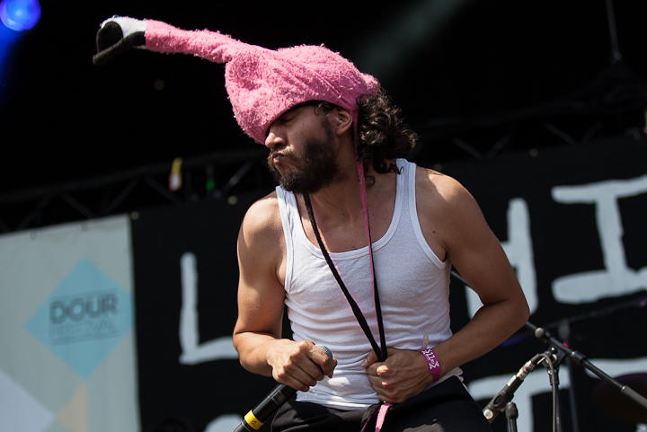 La Chiva Gantiva @ Dour 2013, picture 13, photographed by Dorien Goetschalckx - FrontView Magazine