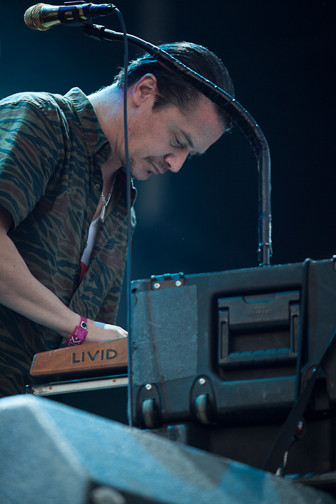 Tomahawk @ Dour 2013, picture 6, photographed by Dorien Goetschalckx - FrontView Magazine