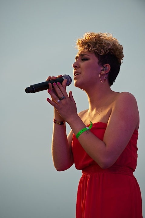 Vlaanderen Muziekland - Opnames @ Haacht, picture 11, photographed by James Van Roosbroeck - FrontView Magazine