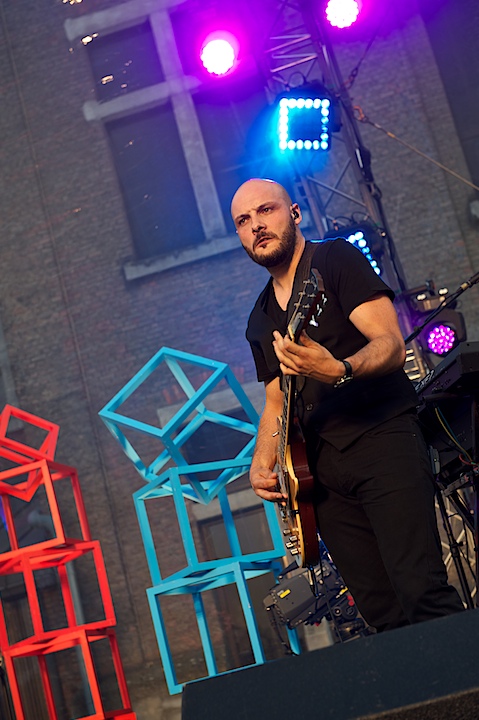 Vlaanderen Muziekland - Opnames @ Haacht, picture 34, photographed by James Van Roosbroeck - FrontView Magazine