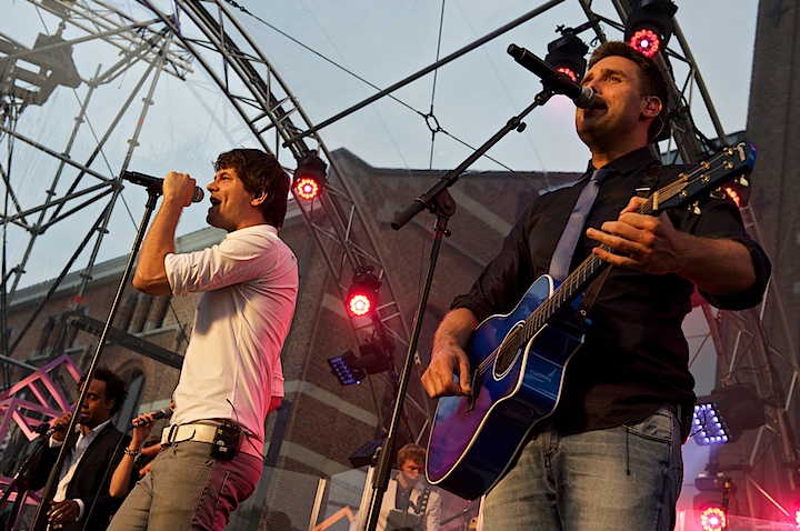 Vlaanderen Muziekland - Opnames @ Haacht, picture 41, photographed by James Van Roosbroeck - FrontView Magazine